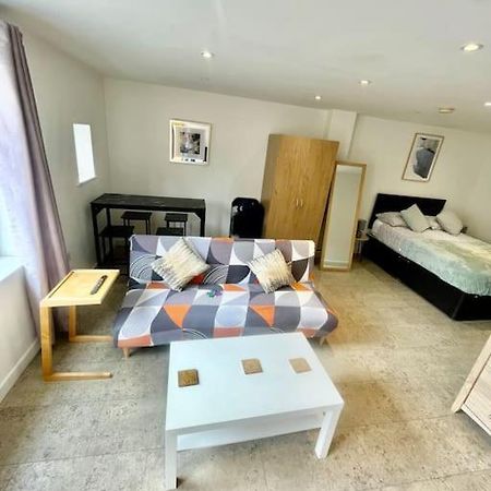 Cambridge City Centre Studio, Sleeps 3 Esterno foto